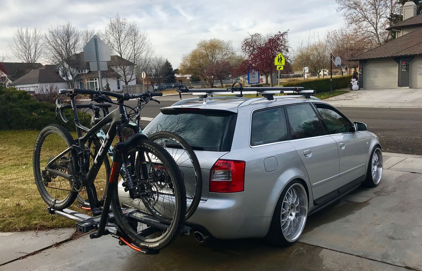 chrysler 200 bike rack