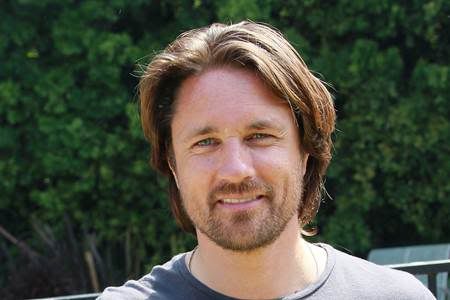 Martin Henderson