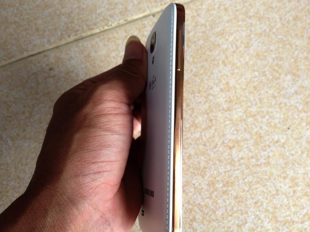 Quận 9 bán samsung galaxy s4 e330l gold đẹp 99,9% zin all - 2