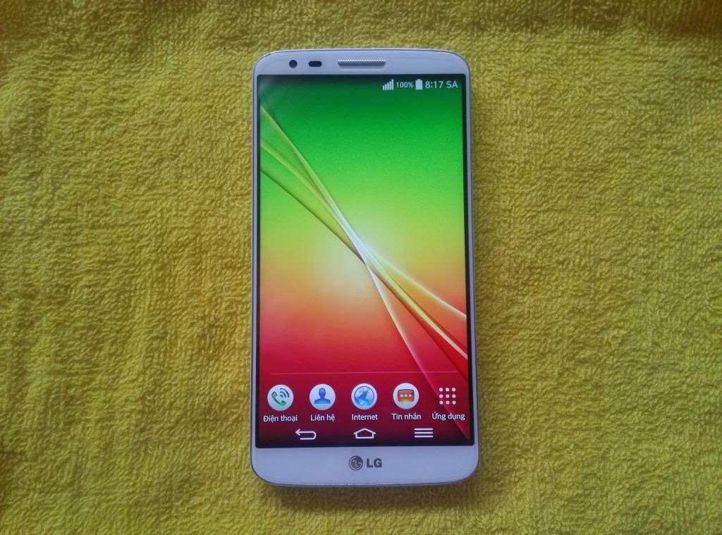 QUẬN 9 Bán LG G2 F320 moi 99% tai nghe quadbeat