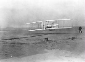 Wright Brothers' first flight photo FirstFlight.jpg